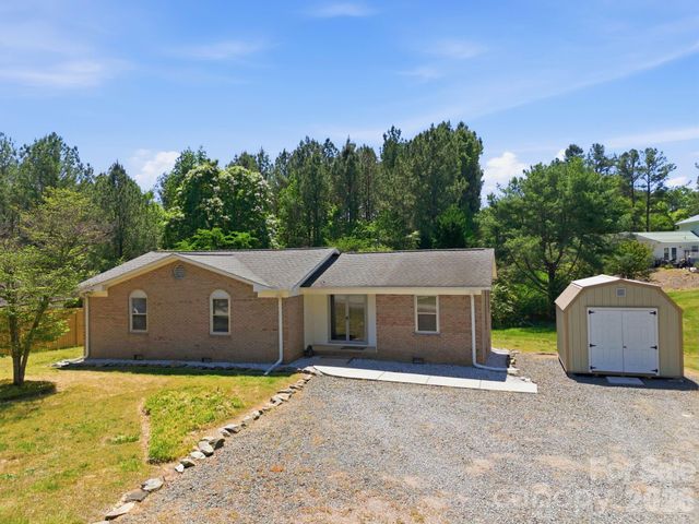 234 Oak Lane, Oakboro, NC 28129