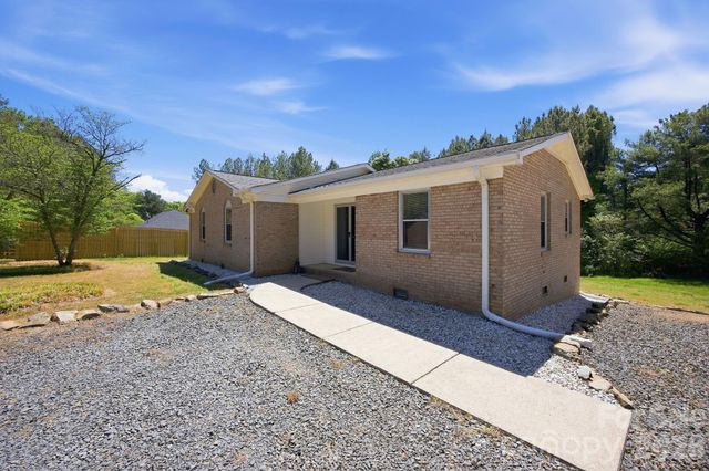 234 Oak Lane, Oakboro, NC 28129