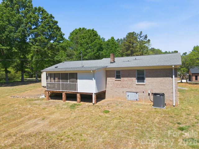 234 Oak Lane, Oakboro, NC 28129