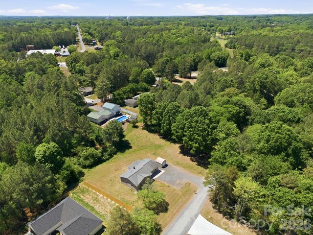 234 Oak Lane, Oakboro, NC 28129