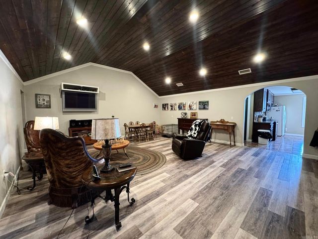 7099 S Hwy 9, Mountain View, AR 72560