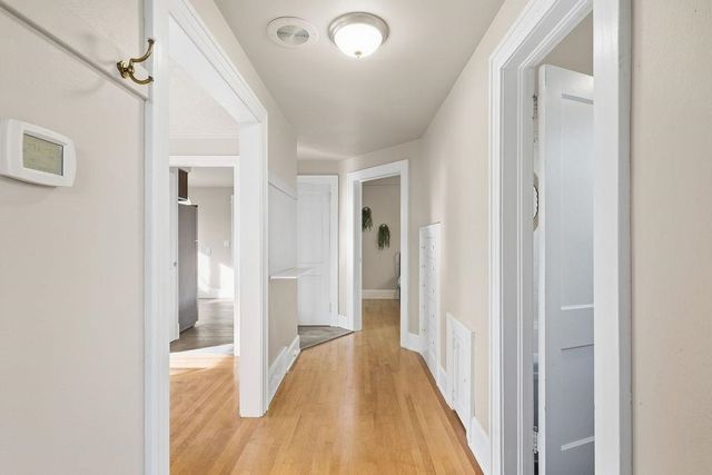 2709 E Illinois Ave, Spokane, WA 99207