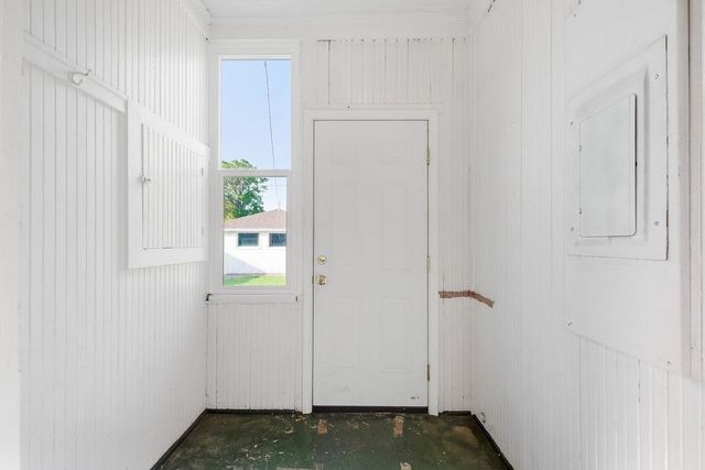 2709 E Illinois Ave, Spokane, WA 99207