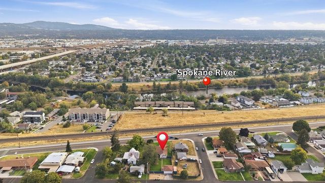 2709 E Illinois Ave, Spokane, WA 99207