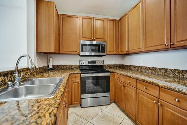 1252 Piazza Antinori, Boynton Beach, FL 33426