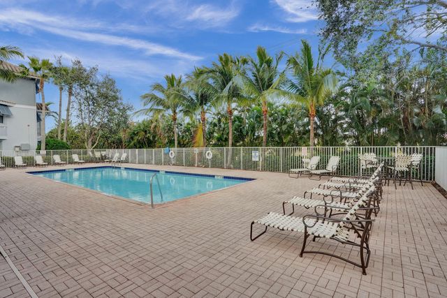 1252 Piazza Antinori, Boynton Beach, FL 33426