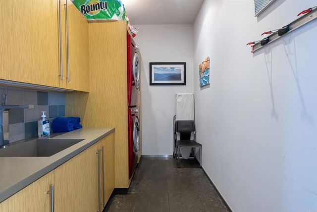 602 Glenmont Dr, Solana Beach, CA 92075