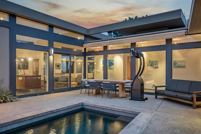 602 Glenmont Dr, Solana Beach, CA 92075
