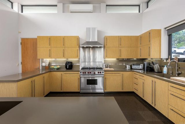 602 Glenmont Dr, Solana Beach, CA 92075