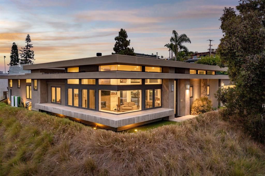 602 Glenmont Dr, Solana Beach, CA 92075