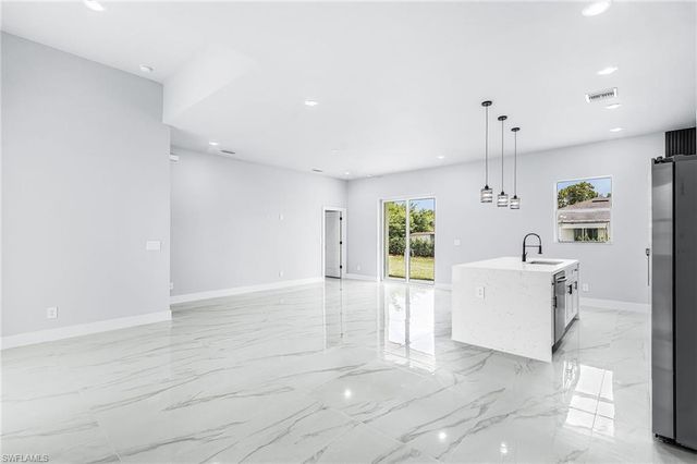 748 Chestnut ST E, Lehigh Acres, FL 33974