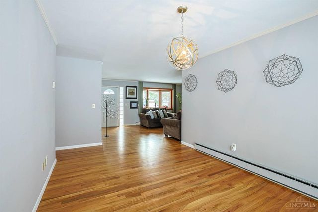 906 Garnoa Drive, Springfield Twp., OH 45231