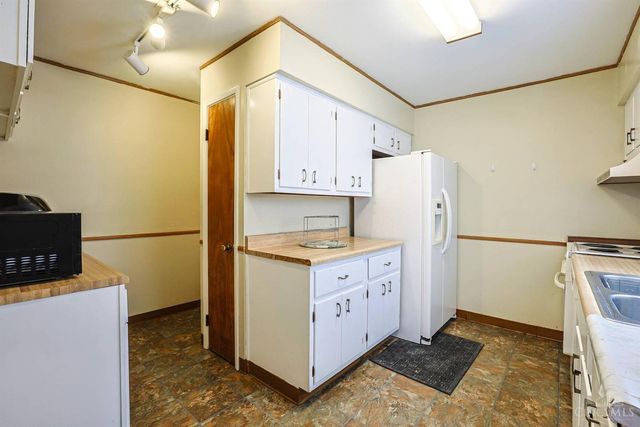 906 Garnoa Drive, Springfield Twp., OH 45231