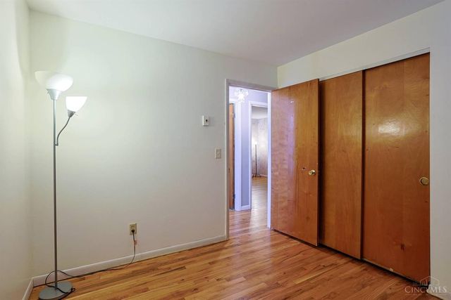 906 Garnoa Drive, Springfield Twp., OH 45231