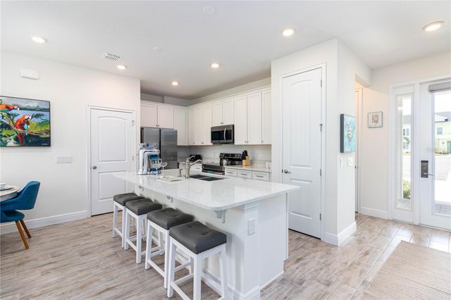 2960 ON THE ROCKS POINT, Kissimmee, FL 34747