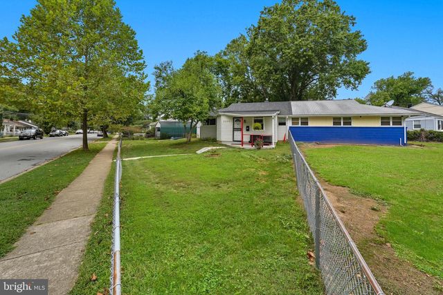 7626 GREENLEAF, Landover, MD 20785