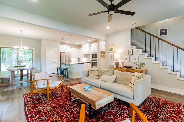 1 Rountree Circle, Bella Vista, AR 72715