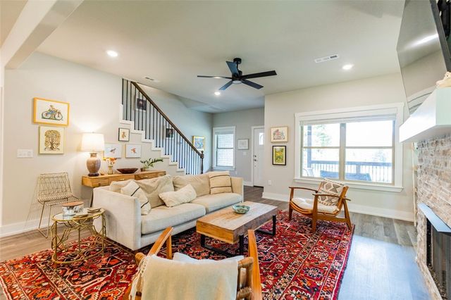 1 Rountree Circle, Bella Vista, AR 72715