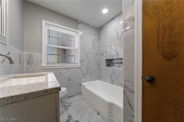 1384 Argonne Road, South Euclid, OH 44121