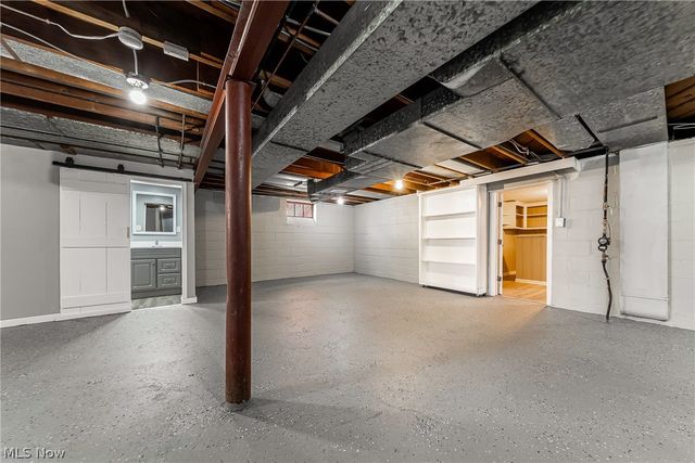 1384 Argonne Road, South Euclid, OH 44121