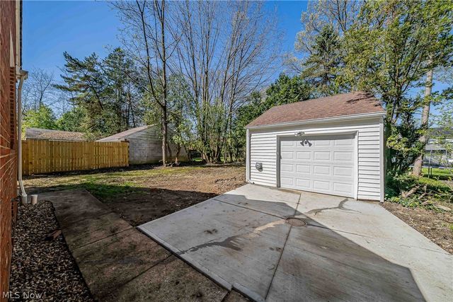 1384 Argonne Road, South Euclid, OH 44121