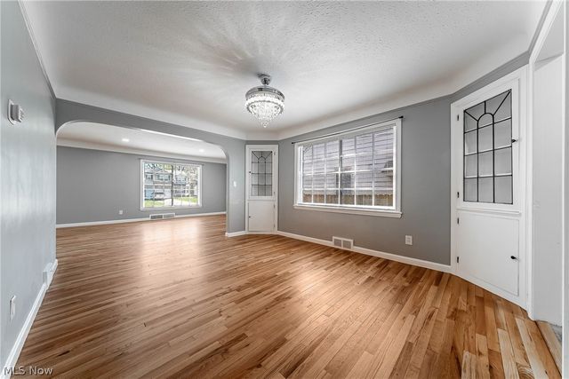 1384 Argonne Road, South Euclid, OH 44121