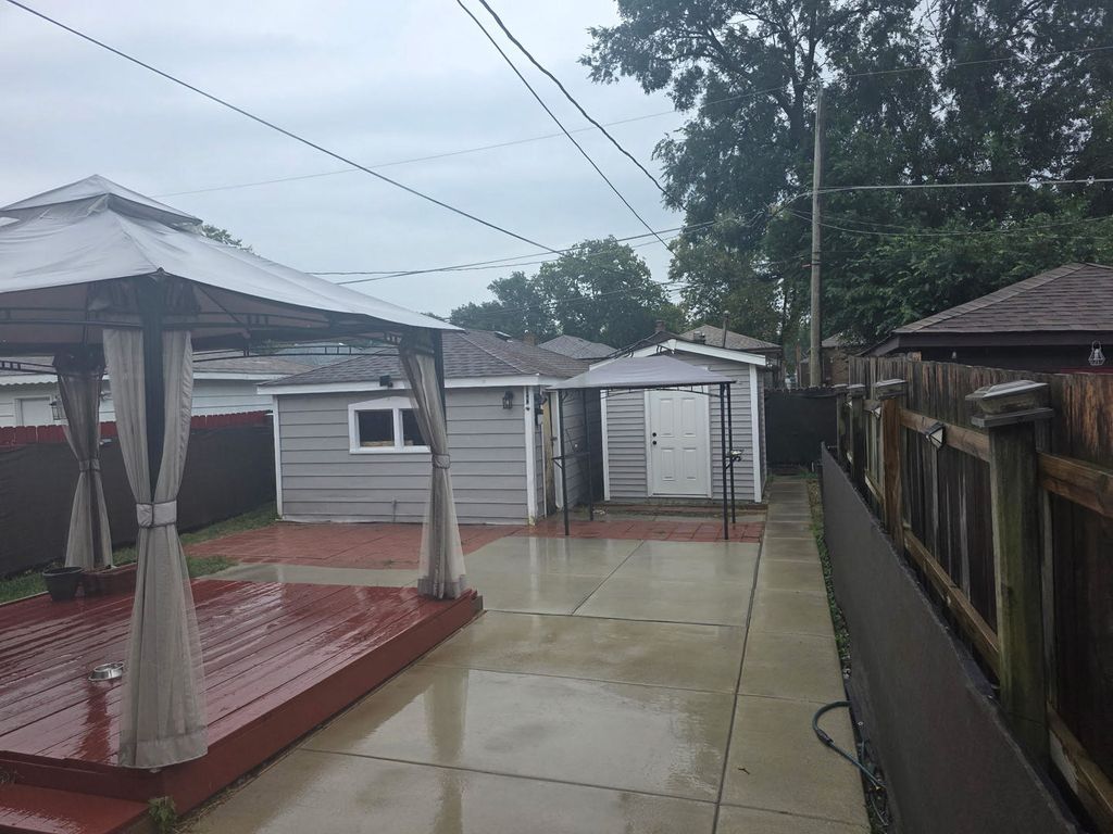 14225 S Wallace Avenue, Riverdale, IL 60827 — photo 5