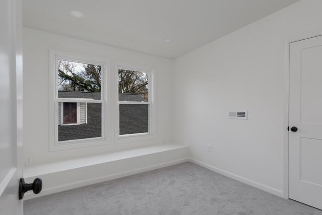 303 5th Ave, Columbia, TN 38401