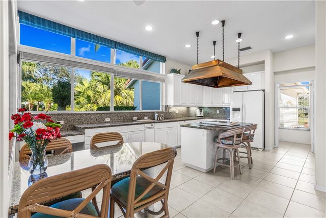 711 Marbrisa River Lane, Vero Beach, FL 32963