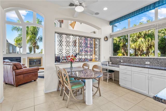 711 Marbrisa River Lane, Vero Beach, FL 32963