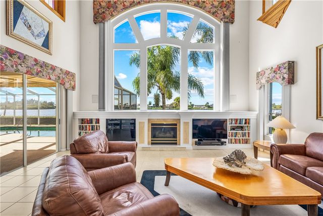 711 Marbrisa River Lane, Vero Beach, FL 32963