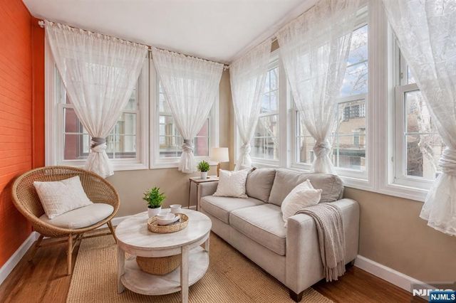 20 Concord Street, Jersey City, NJ 07306
