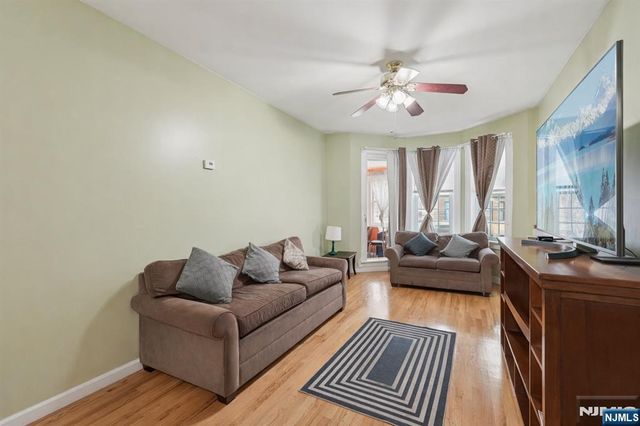 20 Concord Street, Jersey City, NJ 07306