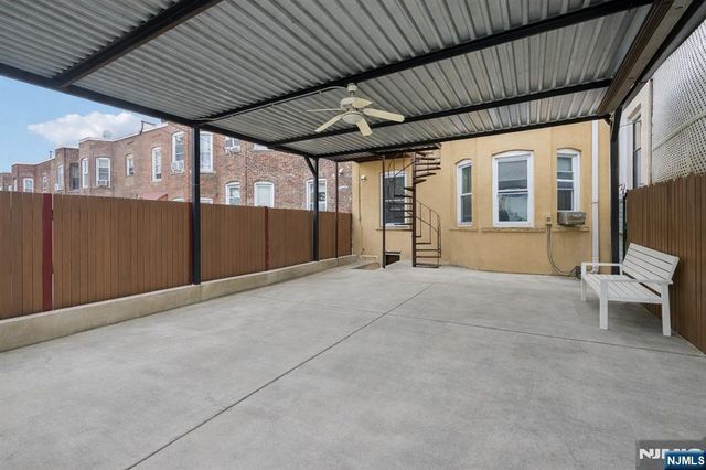 20 Concord Street, Jersey City, NJ 07306