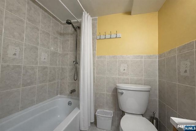 20 Concord Street, Jersey City, NJ 07306