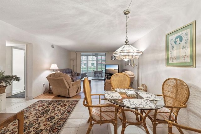 325 WILDER BOULEVARD 103, Daytona Beach, FL 32114