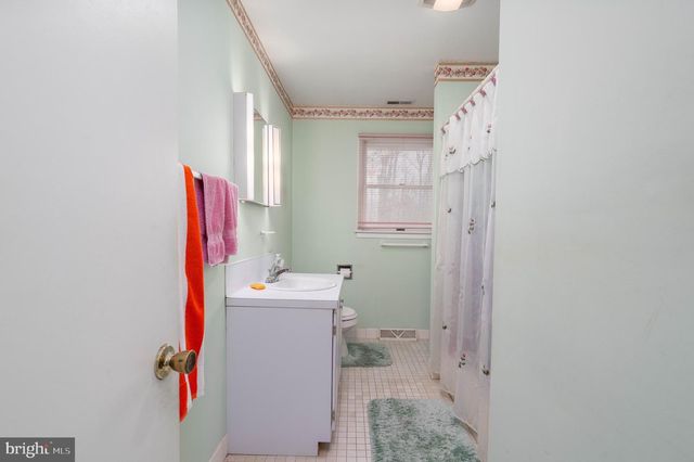 7241 KERON DR, Millville, NJ 08332