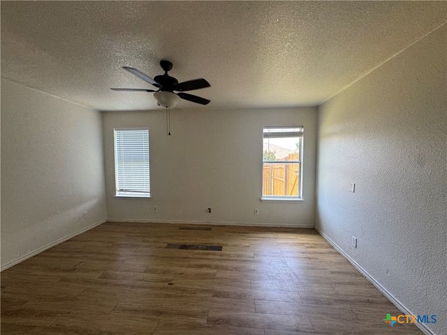 3901 Tiger Drive, Killeen, TX 76549