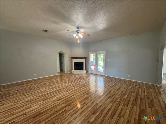 3901 Tiger Drive, Killeen, TX 76549