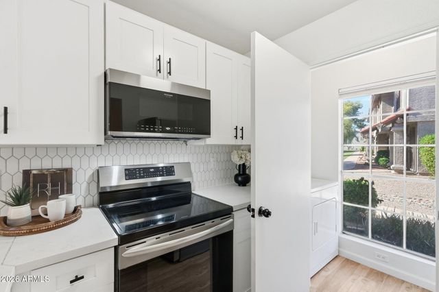 1961 N HARTFORD Street 1027, Chandler, AZ 85225