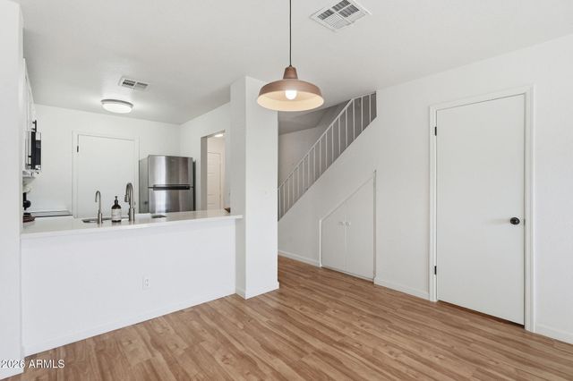 1961 N HARTFORD Street 1027, Chandler, AZ 85225