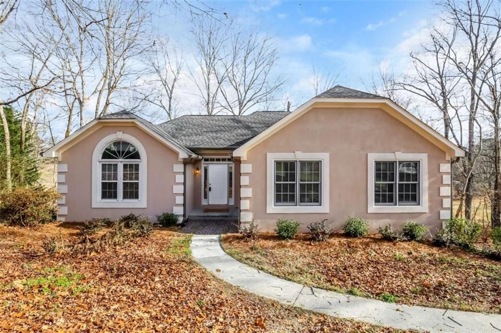 3170 Lakecrest Drive, Dacula, GA 30019