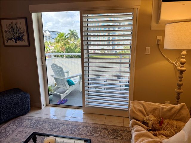 720 Orton 404, Fort Lauderdale, FL 33304