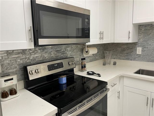 720 Orton 404, Fort Lauderdale, FL 33304