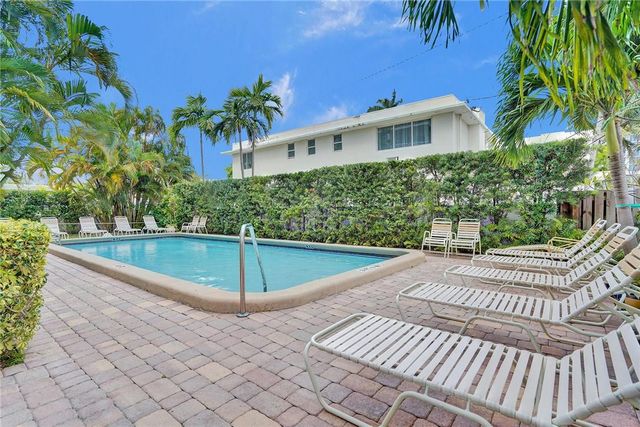 720 Orton 404, Fort Lauderdale, FL 33304