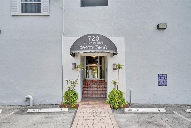 720 Orton 404, Fort Lauderdale, FL 33304