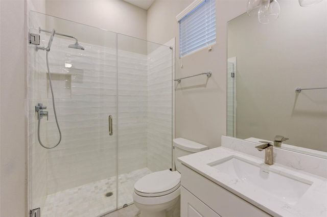 1108 Fowler Street, Houston, TX 77007