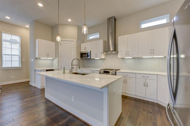 1108 Fowler Street, Houston, TX 77007