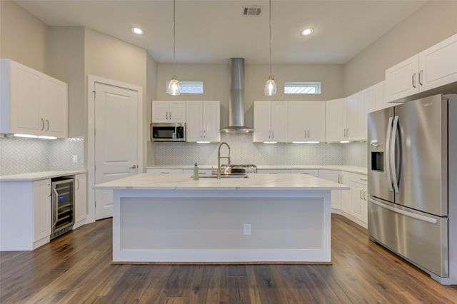 1108 Fowler Street, Houston, TX 77007