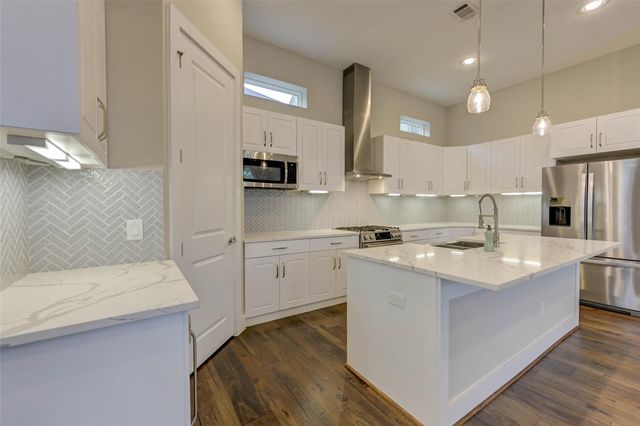 1108 Fowler Street, Houston, TX 77007